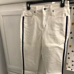 Universal Thread White Skinny Jeans Size 10/30R